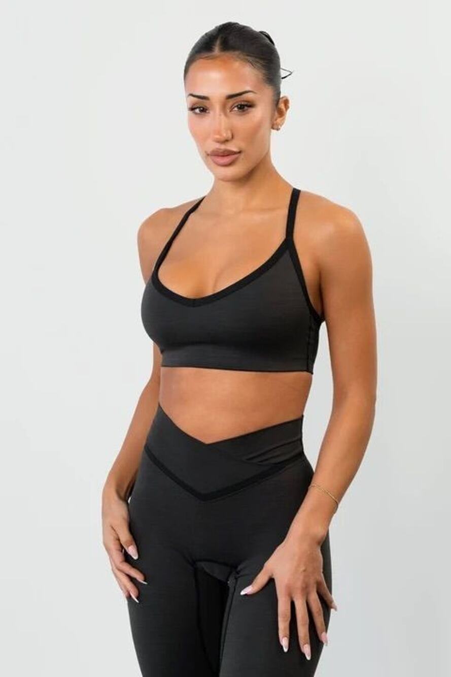 Vitality Daydream Strappy Back Sports Bra Black Size M